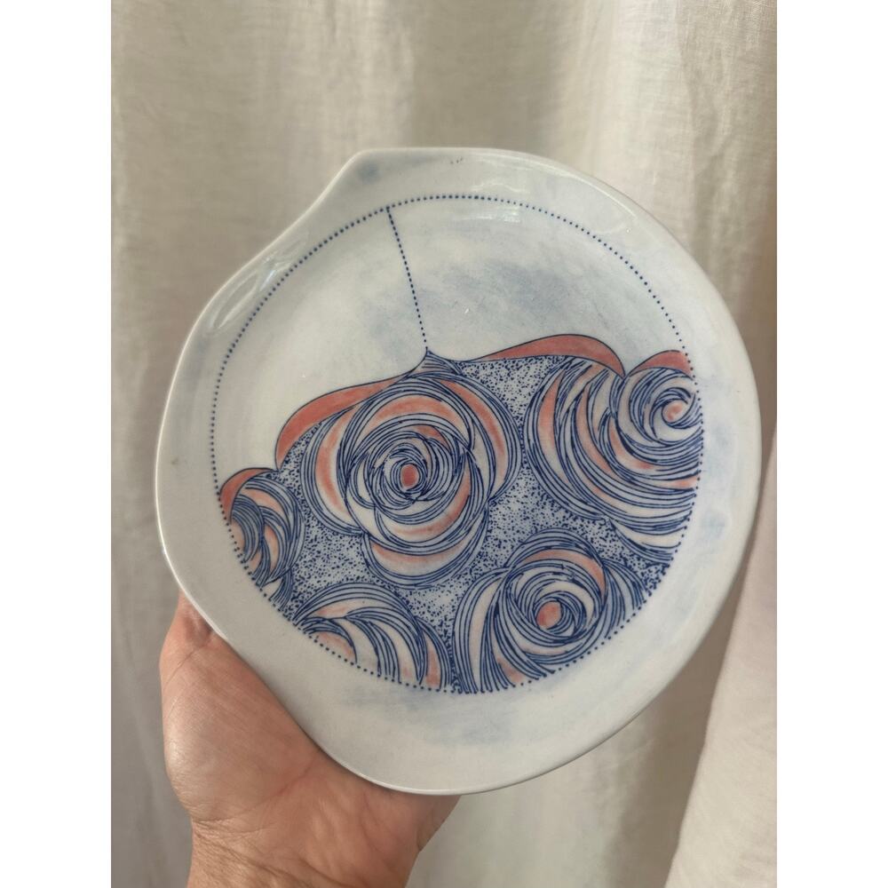 Anthropologie Linda Fahey Ceramics Pottery Pacifica Stormy Seas Ocean Plate 7”